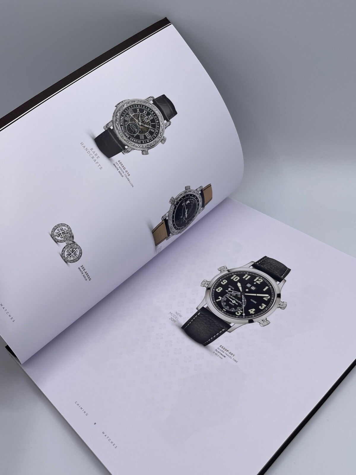 Patek Philippe Nautilus catalogo collezione collection catalogue 2019 inglese