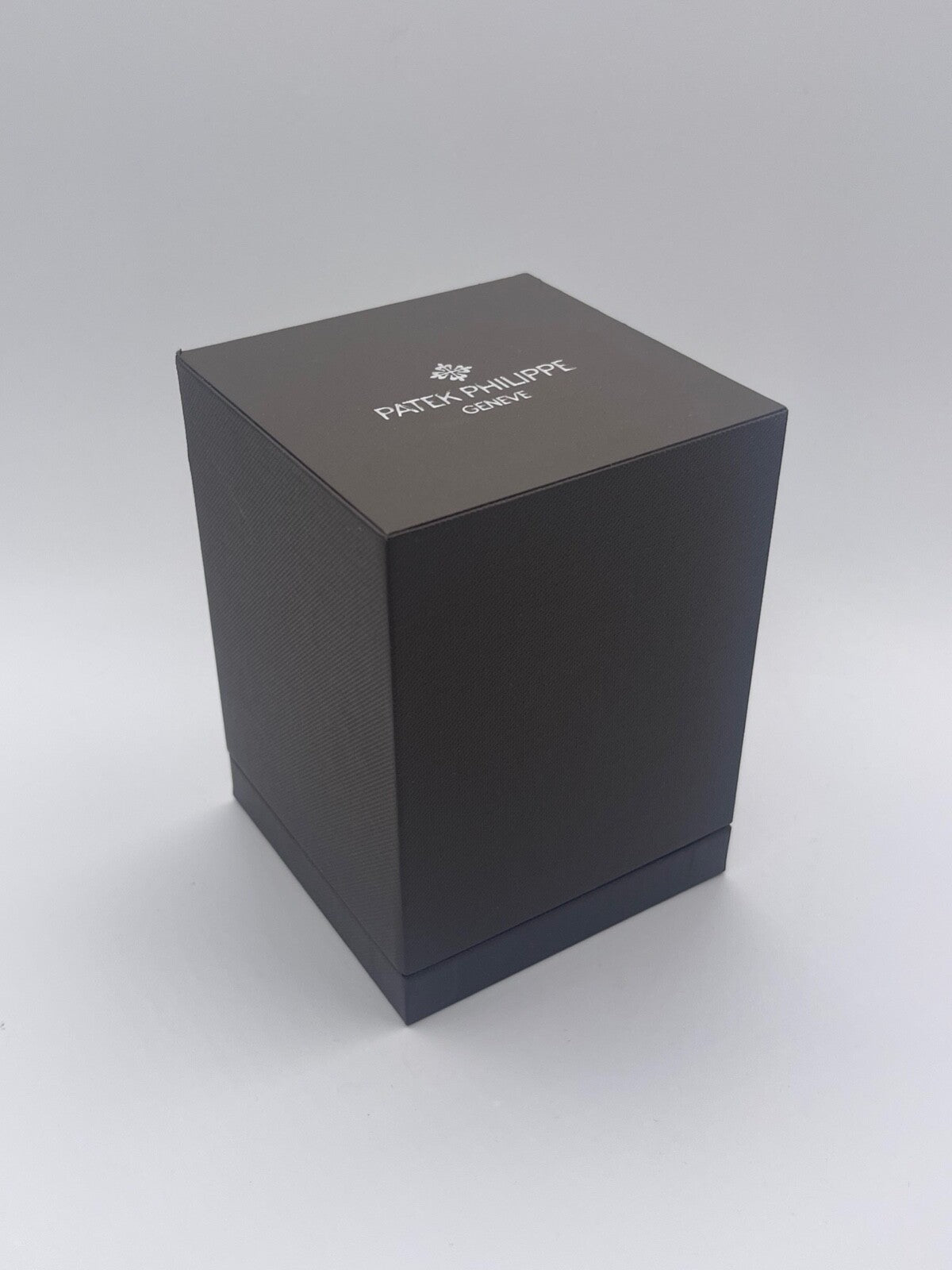 Patek Philippe candela profumata scented candle blue