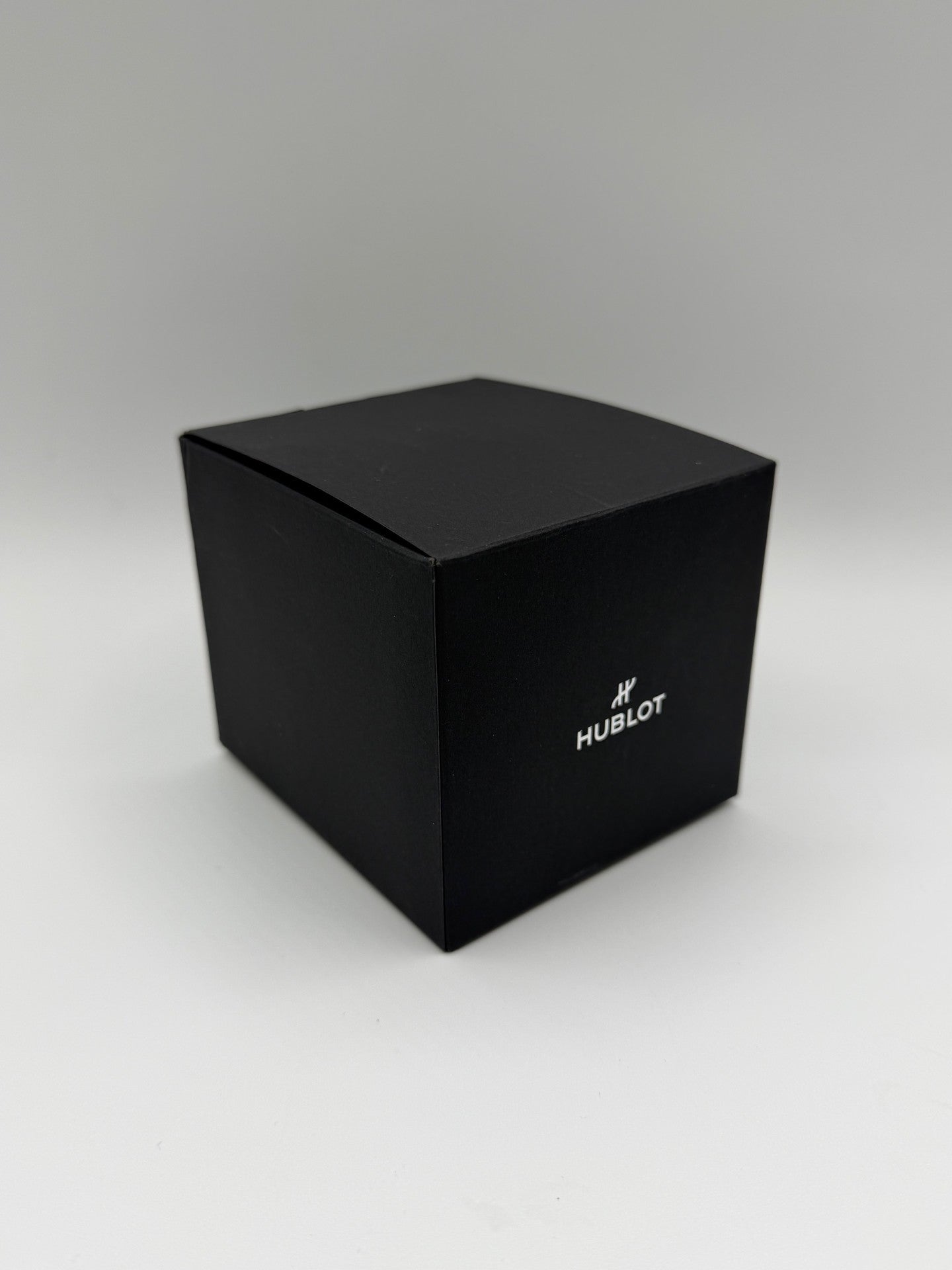 Hublot Big Bang scatola viaggio orologio watch travel box nera new model 2026