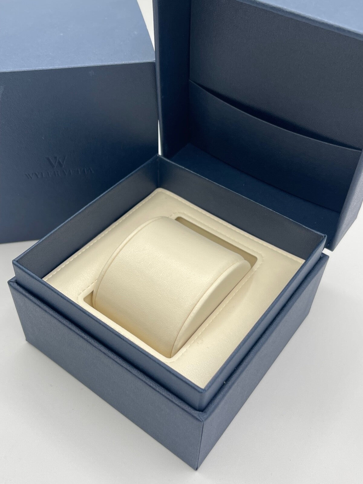 Wyler Vetta scatola orologio watch box