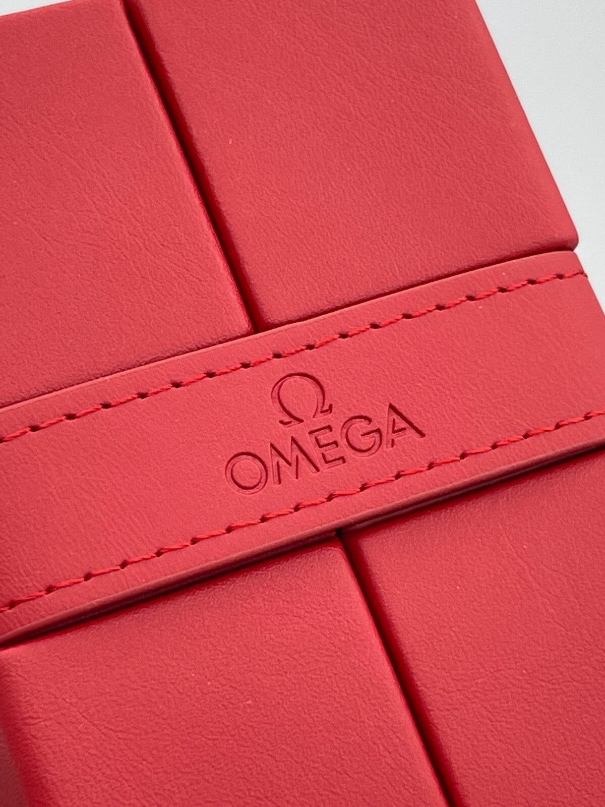 Omega Speedmaster Seamaster custodia viaggio orologio travel box pelle rossa new