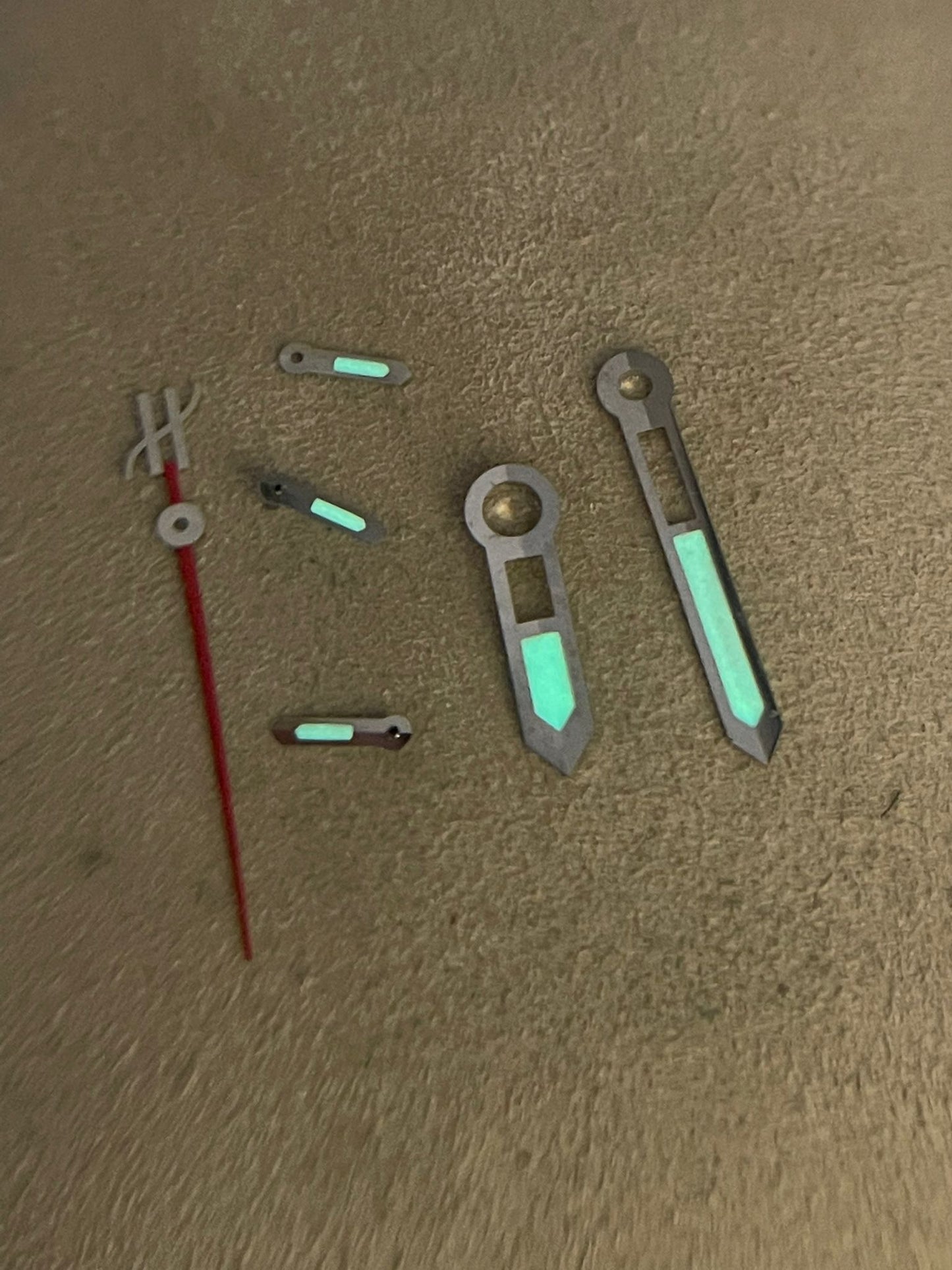 Hublot Big Bang 44 set of hands and screws for Robert