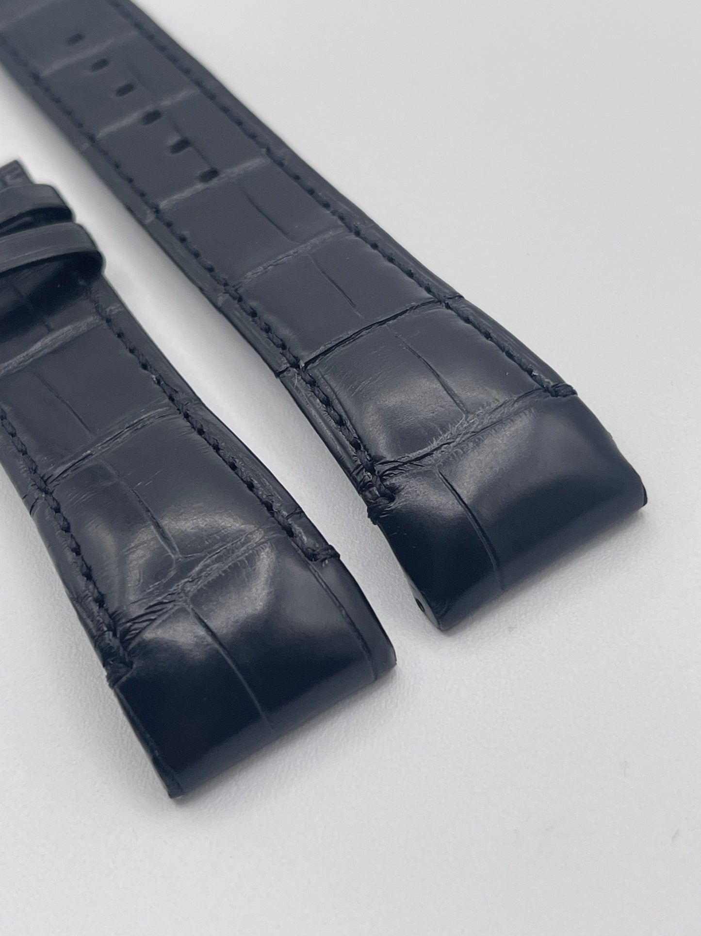 Audemars Piguet Code 11.59 cinturino watch strap pelle alligatore nero 22/18mm