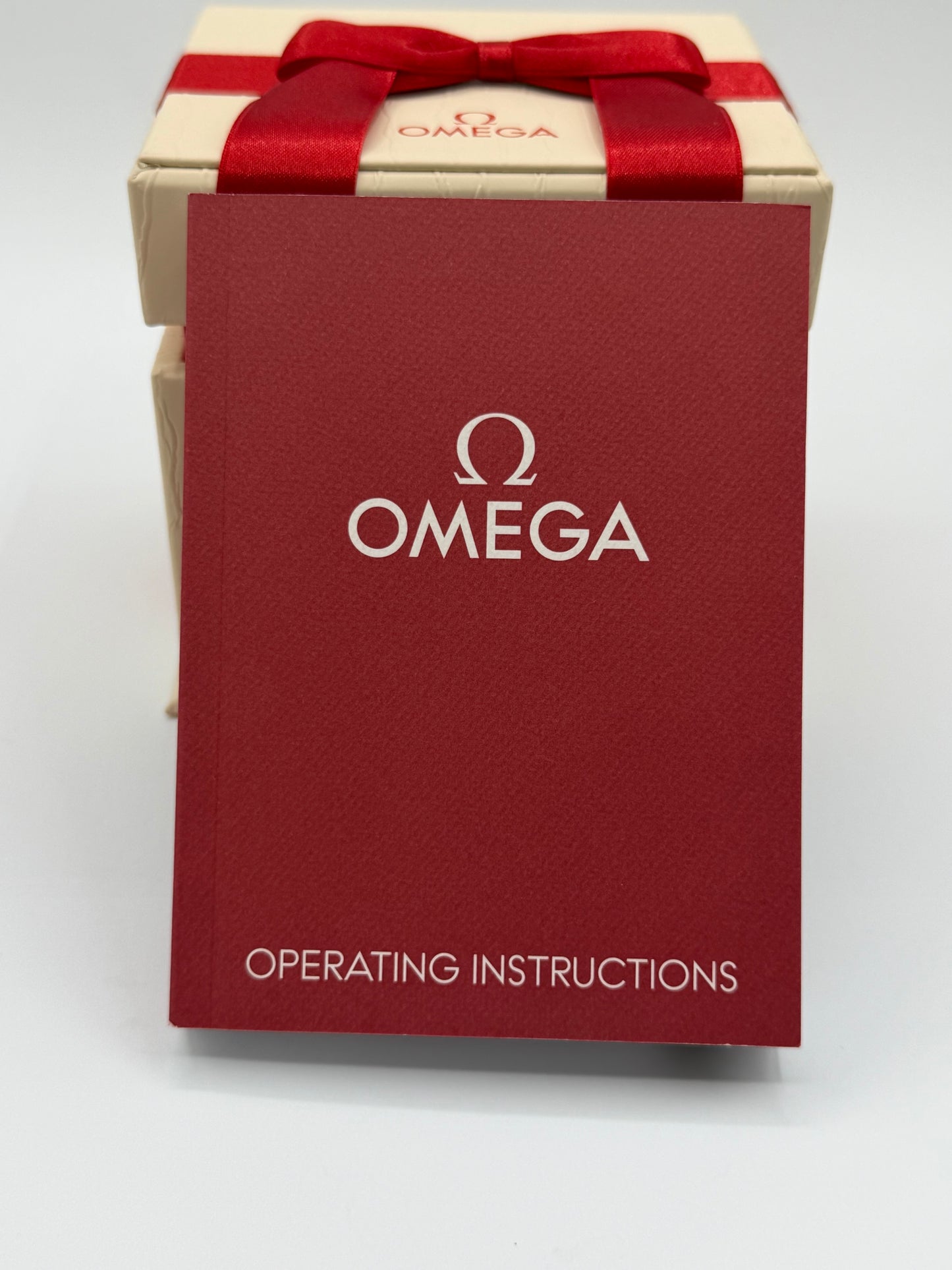 Omega scatola orologio watch box libretto booklet operating instructions 2019-23