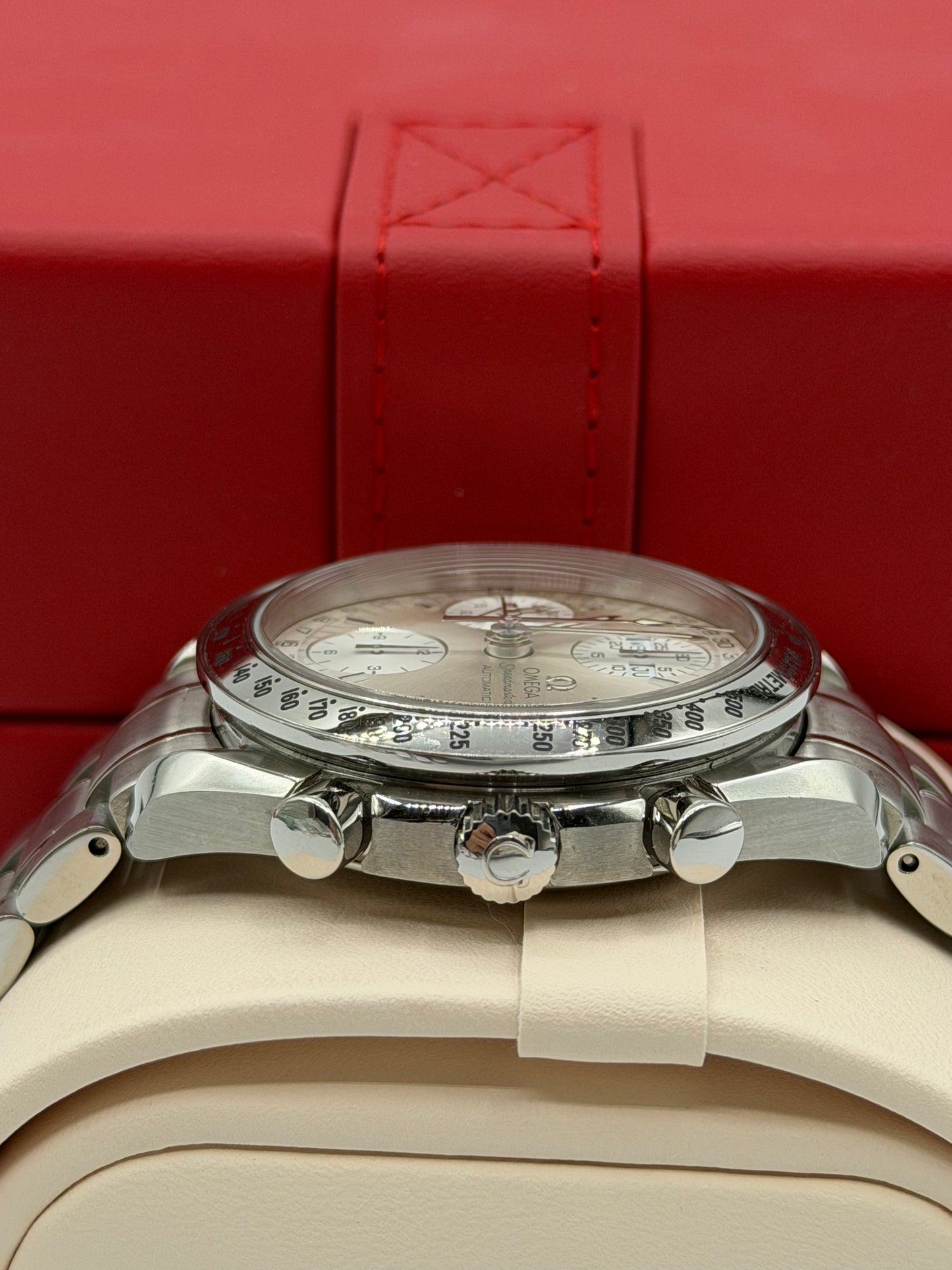 Omega Speedmaster Date Triple Calendar 39mm acciaio steel ref 1750084 cal 1151