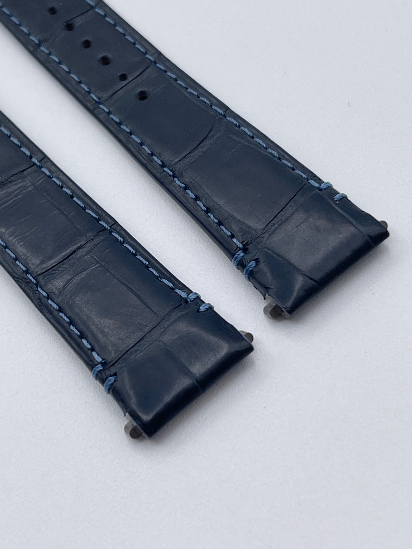 Cartier Santos cinturino orologio pelle alligatore blu ref KDATLAHA 19/16mm