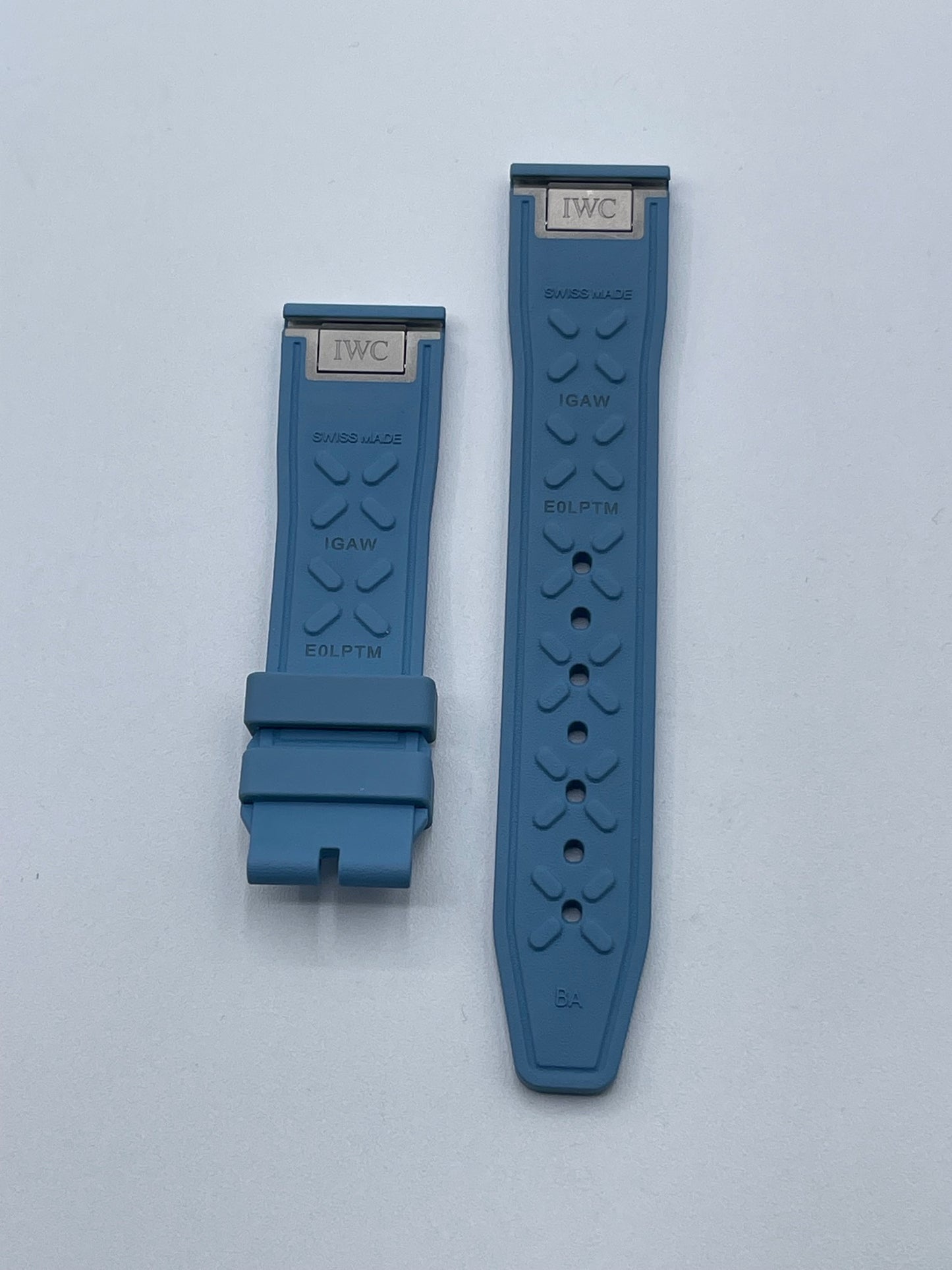 IWC Pilot Chronograph 41 cinturino azzurro light blue caoutchouc strap 20/18