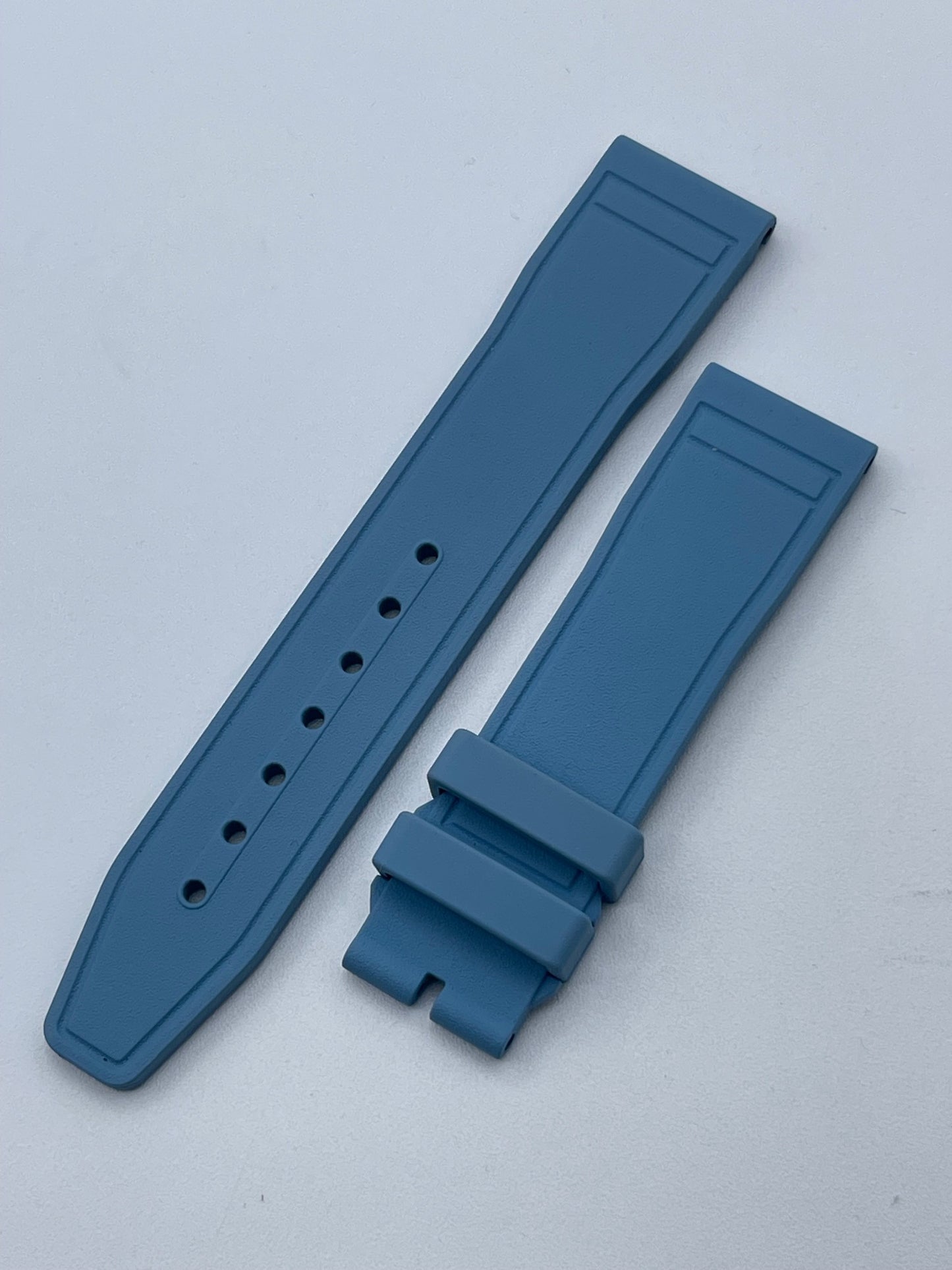 IWC Pilot Chronograph 41 cinturino azzurro light blue caoutchouc strap 20/18