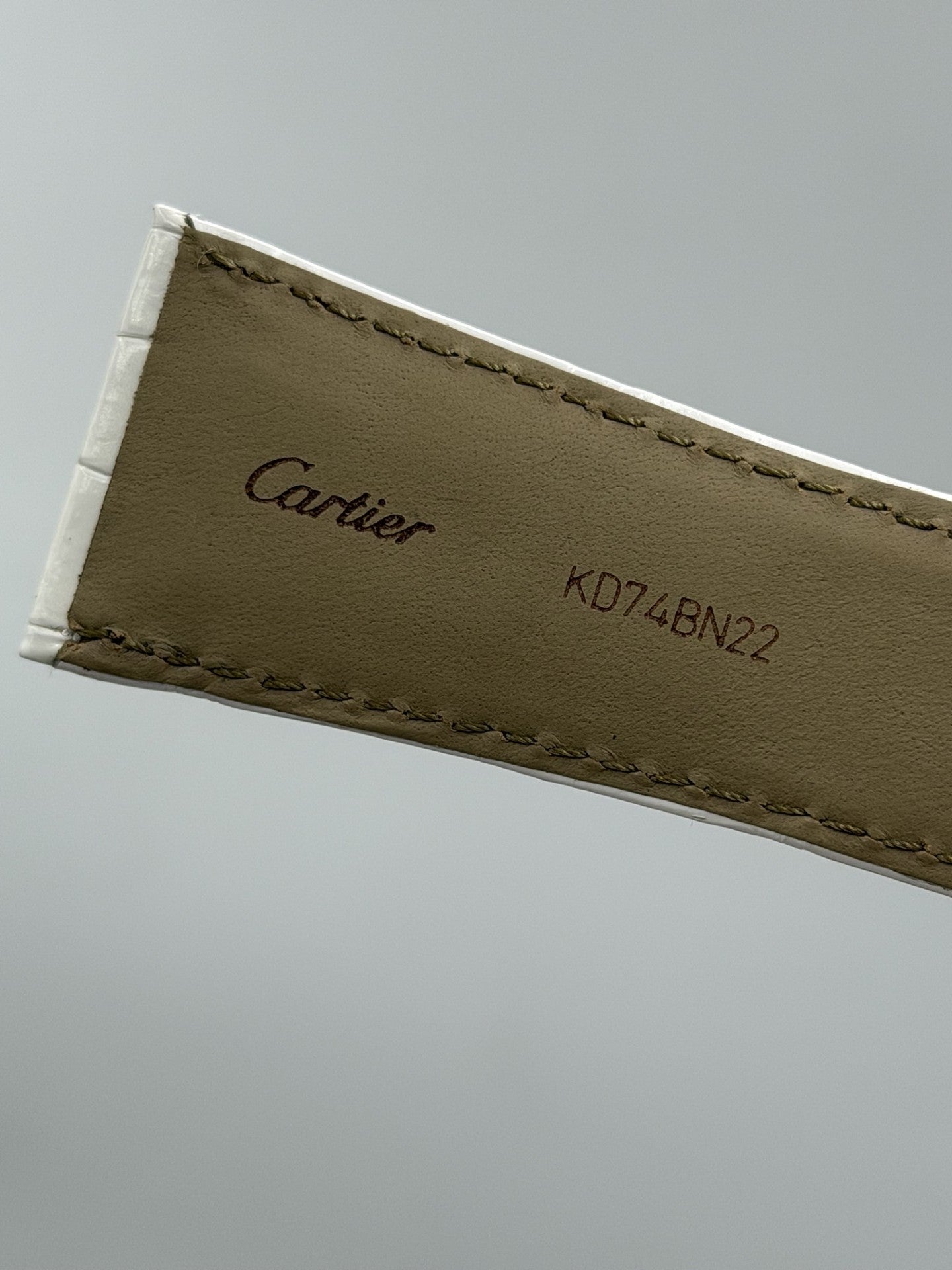 Cartier Tank Divan cinturino orologio pelle alligatore bianca KD74BN22 29/22 mm