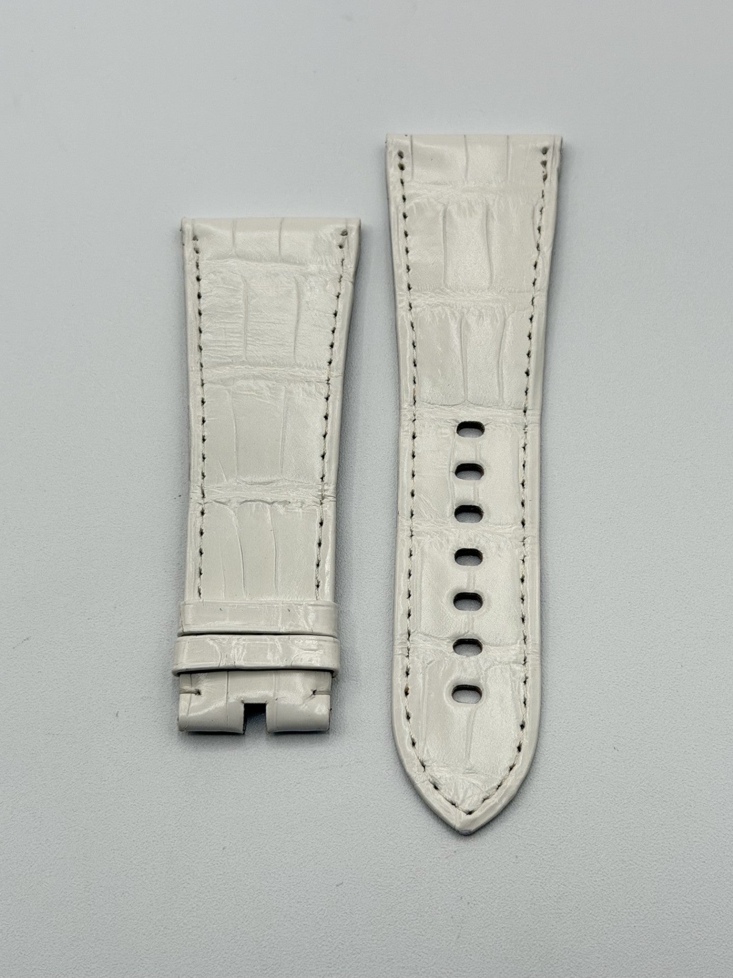 Cartier Tank Divan cinturino orologio pelle alligatore bianca KD74BN22 29/22 mm