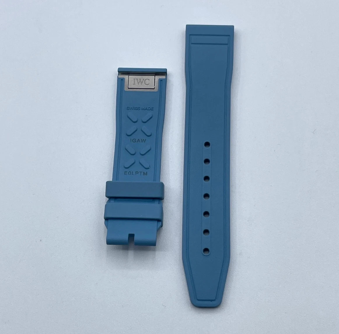IWC Pilot Chronograph 41 cinturino azzurro light blue caoutchouc strap 20/18