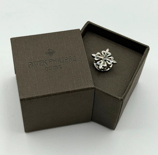 Patek Philippe spilla argento silver pin