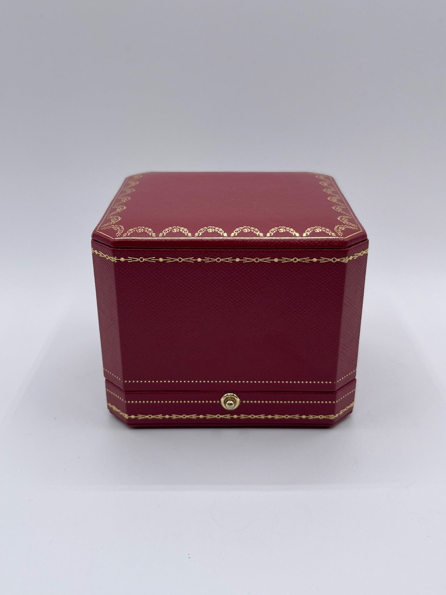 Cartier pendant earrings display box