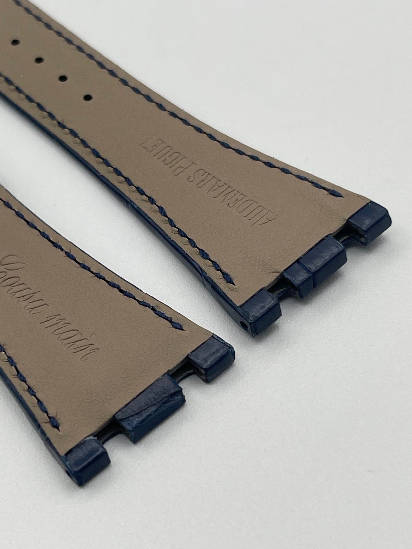 Audemars Piguet Royal Oak 15400 cinturino alligator strap blu blue 26/18mm