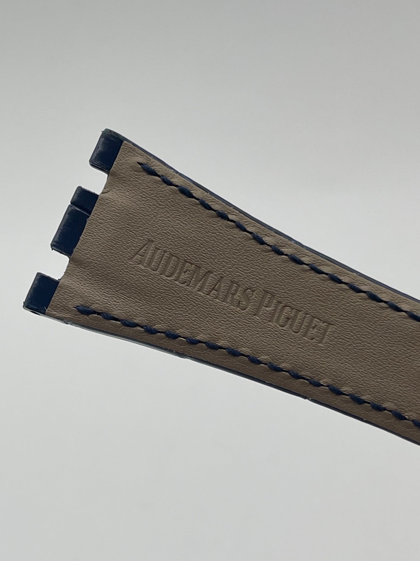 Audemars Piguet Royal Oak 15400 cinturino alligator strap blu blue 26/18mm