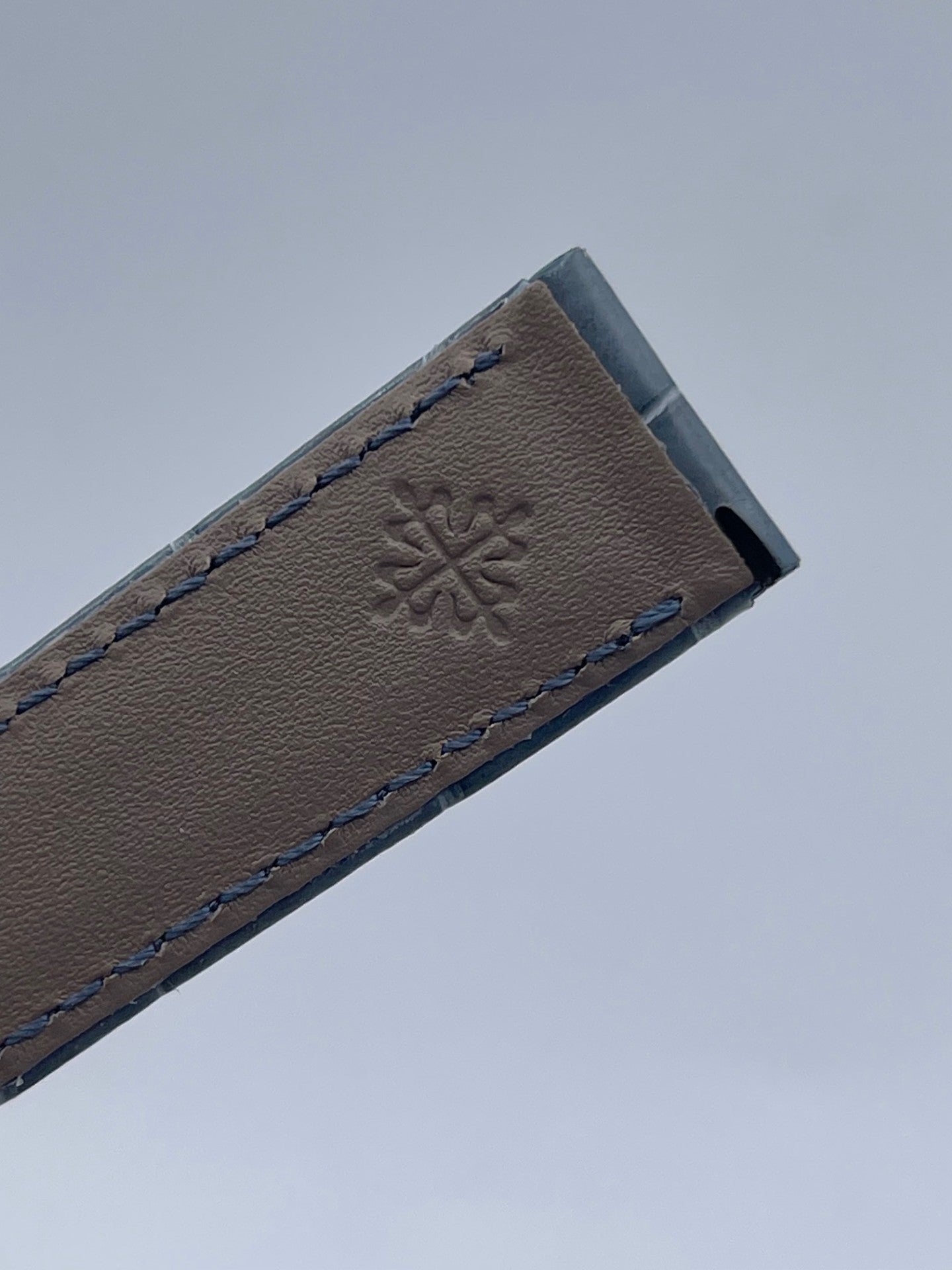Patek Philippe Nautilus lady grey alligator strap 21/14mm