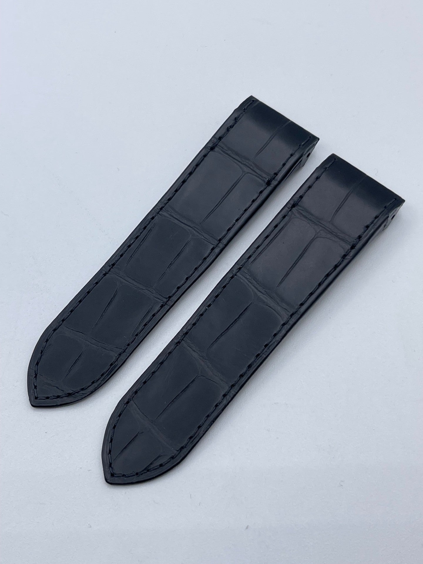 Cartier Santos 100GM Black Alligator Strap KD95JK97 23/21mm